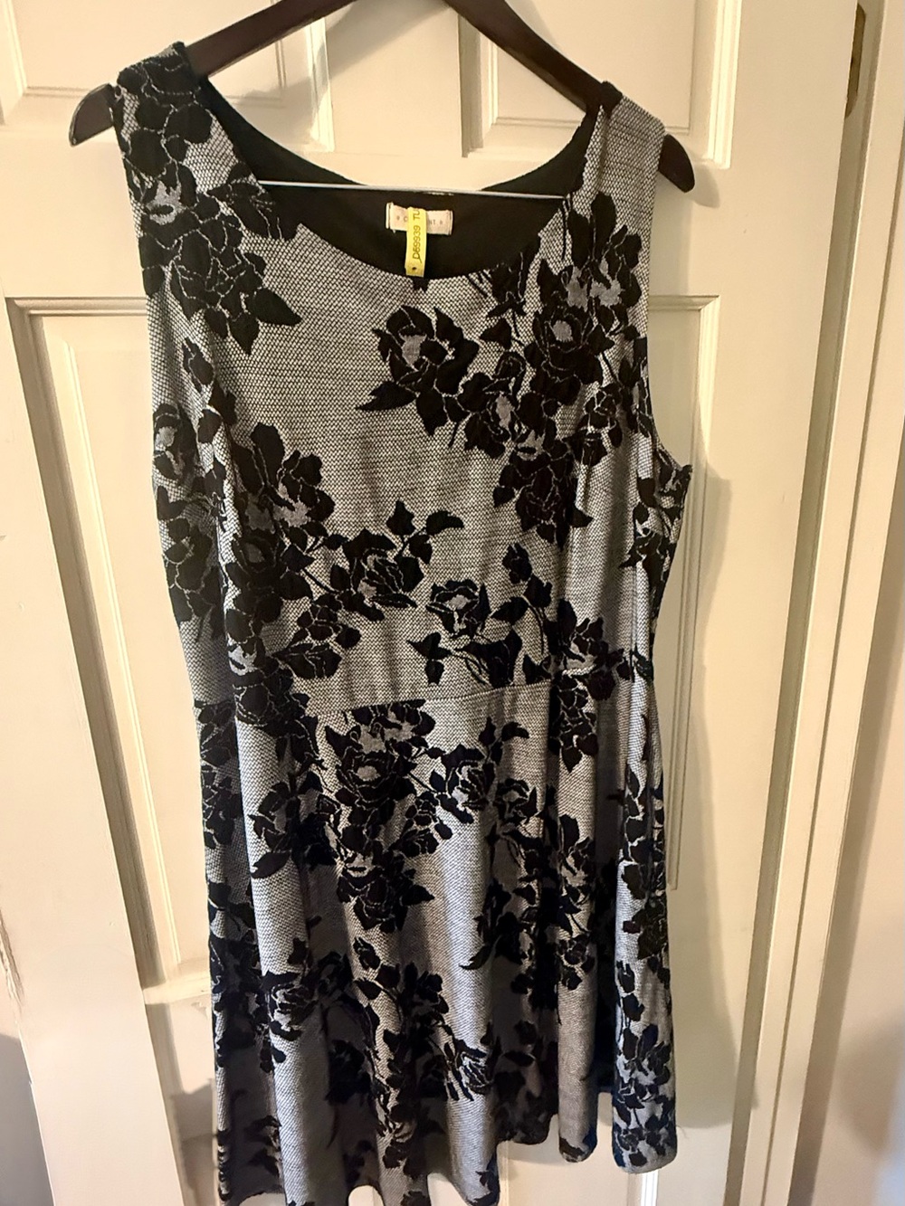 Crescent Black Floral Print Grey Sleeveless Dress